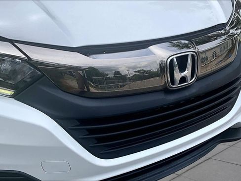 Used 2019 Honda HR-V LX image 29