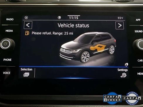 Used 2023 Volkswagen Tiguan SE w/ Panoramic Sunroof Package image 50