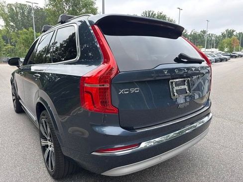 Used 2022 Volvo XC90 T6 Inscription w/ Advanced Package AWD/4WD image 7
