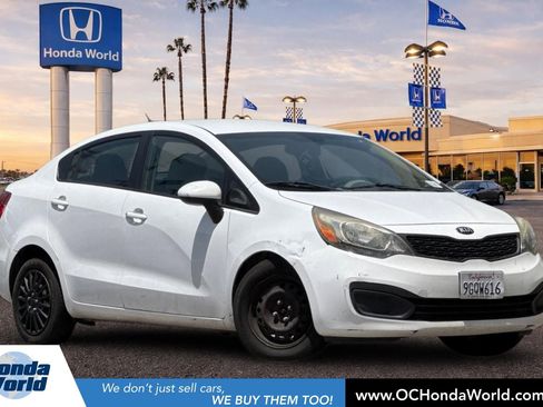 Used 2013 Kia Rio LX FWD image 1