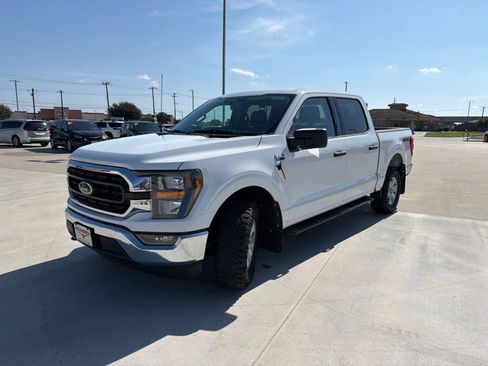 Used 2023 Ford F150 XLT w/ Equipment Group 301A Mid AWD/4WD image 3