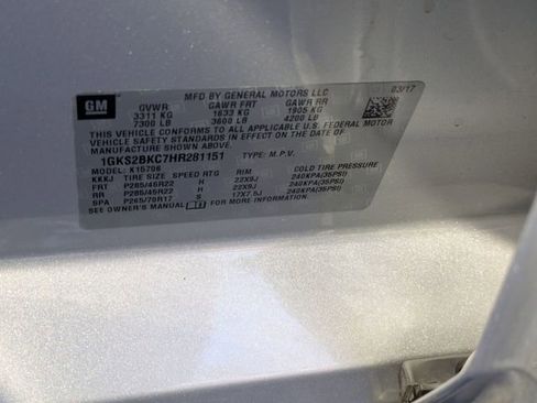 Used 2017 GMC Yukon SLT w/ Premium Edition image 43