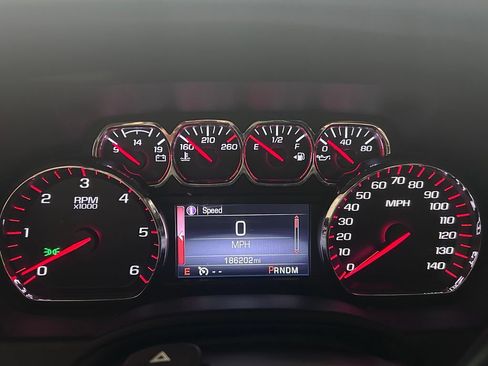 Used 2016 GMC Yukon XL SLT w/ Open Road Package AWD/4WD image 12