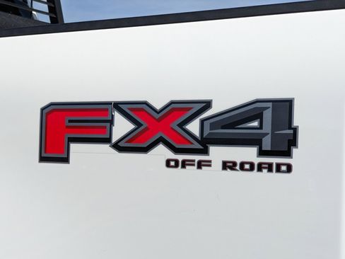 Used 2023 Ford F250 XL w/ FX4 Off-Road Package image 20