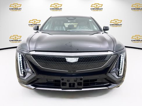 Used 2024 Cadillac Lyriq Sport RWD image 2