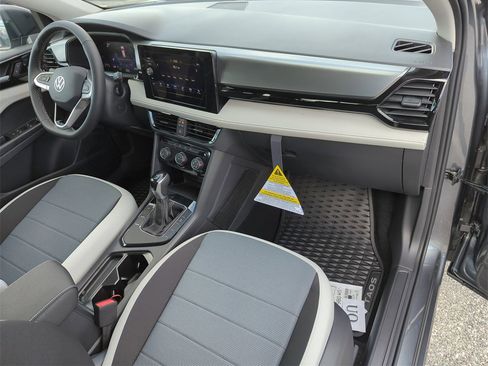 New 2025 Volkswagen Taos S image 17