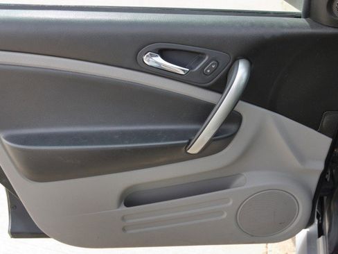 Used 2007 Saturn Vue AWD V6 w/ Red Line Pkg image 12