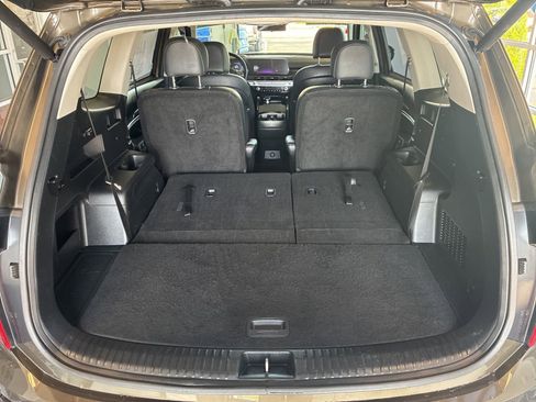Used 2025 Kia Telluride S FWD image 13