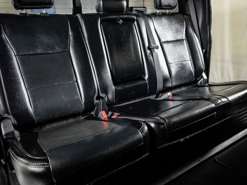 Used 2019 Ford F350 Lariat w/ Chrome Package image 30