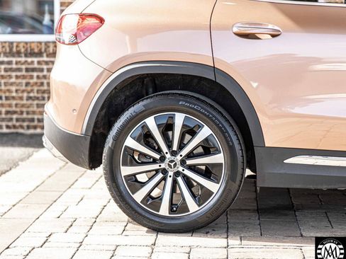 Used 2021 Mercedes-Benz GLA 250 w/ Premium Package image 33