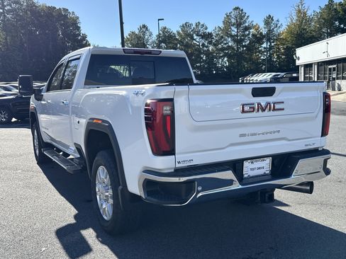 Used 2024 GMC Sierra 2500 SLT w/ SLT Convenience Package image 6