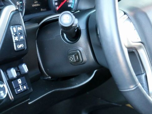 Used 2017 GMC Yukon Denali w/ Open Road Package image 21