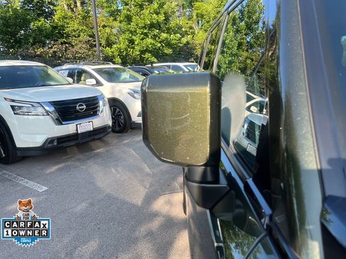 Used 2025 Lexus GX 550 w/ Accessory Package (2T) AWD/4WD image 40