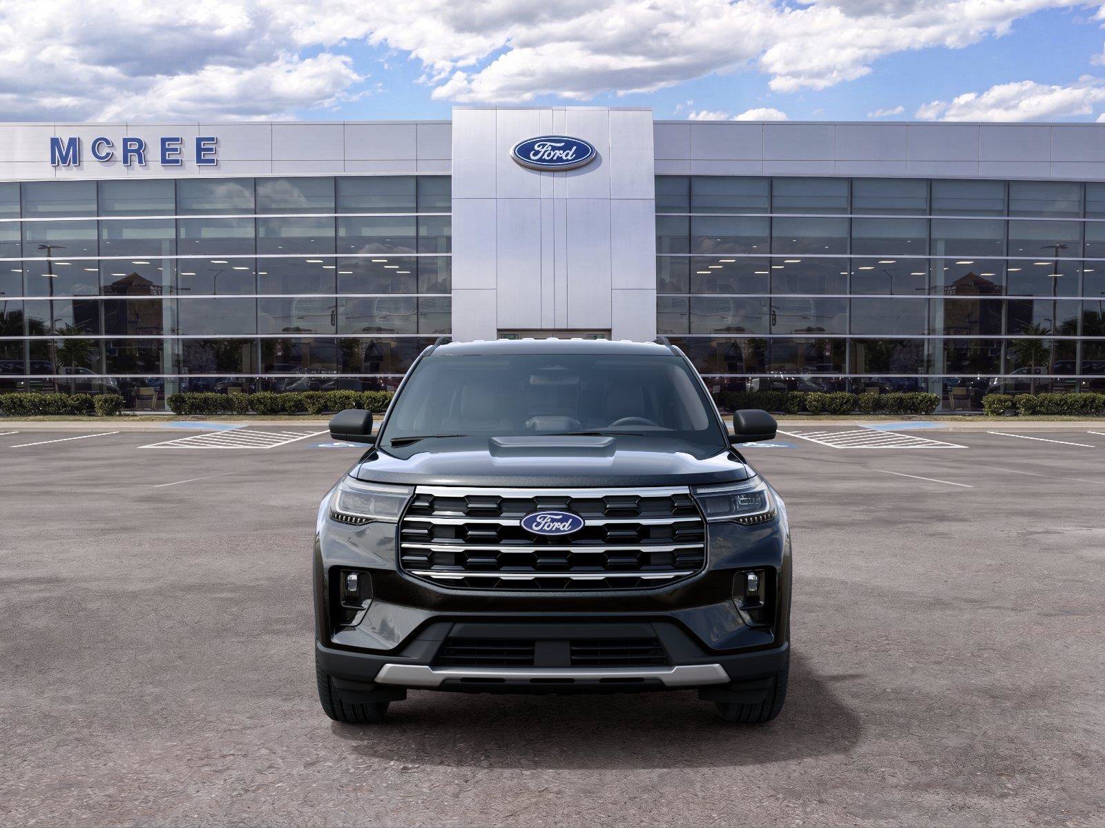 New 2027 Ford Explorer Active w/ Active Comfort Package RWD image 3