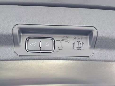 Used 2026 Ford Explorer Active w/ Active Comfort Package image 24