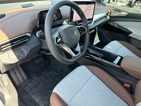 New 2025 Volkswagen ID.4 Pro image 38