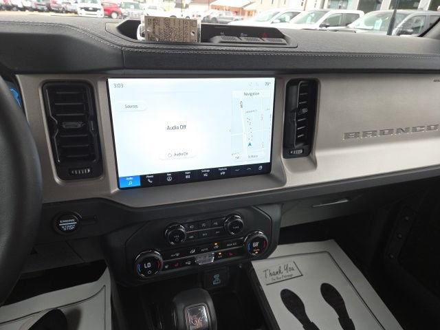 Used 2025 Ford Bronco Outer Banks AWD/4WD image 17