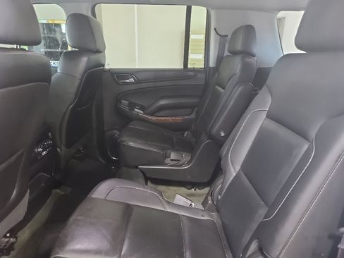 Used 2015 Chevrolet Suburban LTZ AWD/4WD image 11