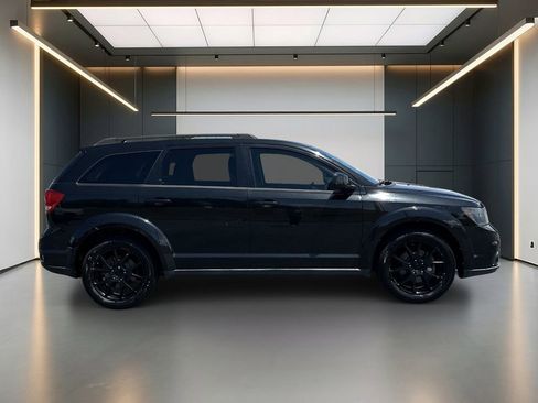 Used 2013 Dodge Journey SXT w/ Flexible Seating Group FWD image 6
