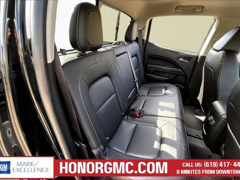 Used 2019 Chevrolet Colorado ZR2 image 25