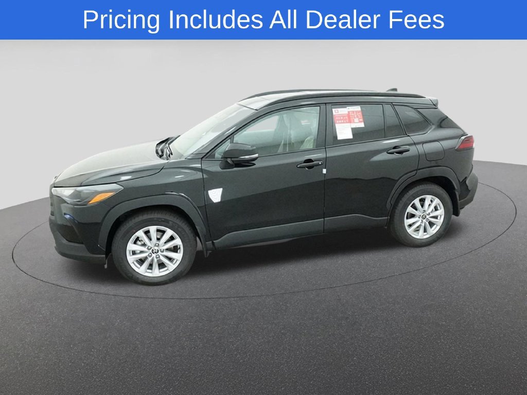 New 2026 Toyota Corolla Cross LE w/ Moonroof Package FWD image 2