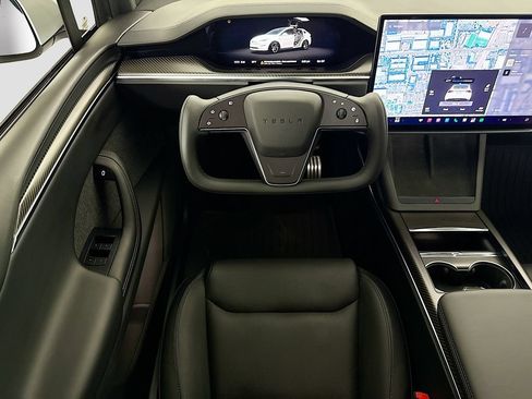 Used 2022 Tesla Model X Plaid AWD/4WD image 10