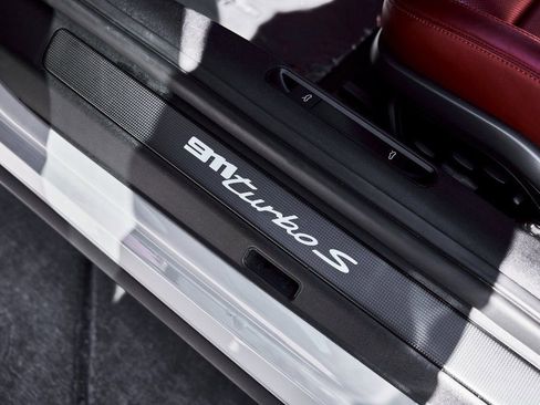 Used 2021 Porsche 911 Turbo S AWD/4WD image 32