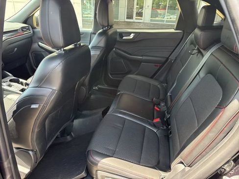Used 2024 Ford Escape ST-Line w/ Tech Pack #1 AWD/4WD image 27