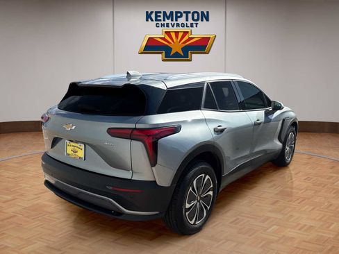 Used 2025 Chevrolet Blazer EV LT AWD/4WD image 6