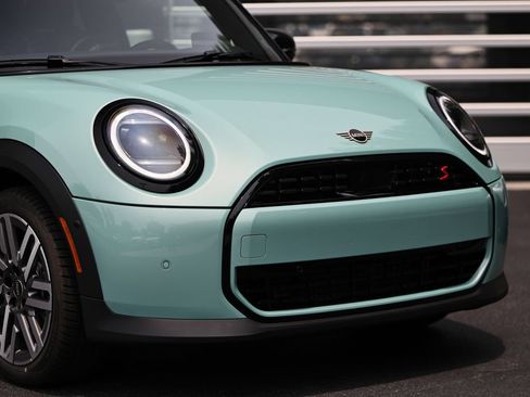New 2026 MINI Cooper S FWD image 2