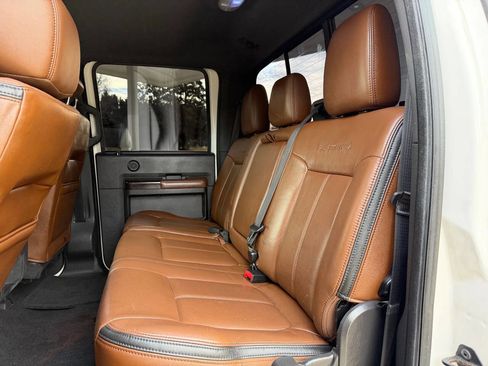 Used 2014 Ford F250 Platinum w/ FX4 Off-Road Package image 19