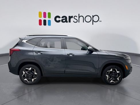 Used 2024 Kia Seltos EX AWD/4WD image 6