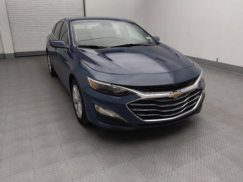Used 2025 Chevrolet Malibu LT FWD image 14