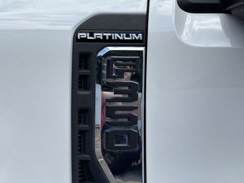 Used 2024 Ford F350 Platinum AWD/4WD image 33