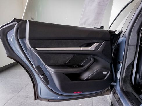 Certified 2025 Porsche Taycan Turbo GT AWD/4WD image 22