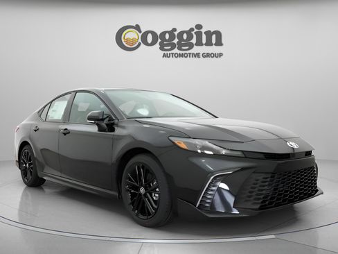 New 2026 Toyota Camry SE image 25