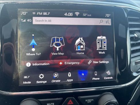 Used 2020 Jeep Grand Cherokee Limited image 40