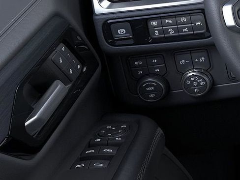 New 2026 GMC Yukon Denali AWD/4WD image 22
