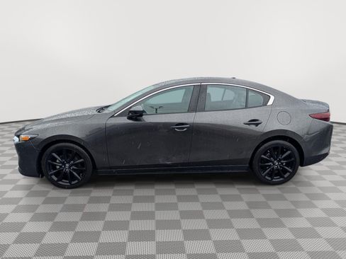 Used 2021 MAZDA MAZDA3 s FWD image 2