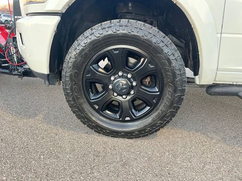 Used 2017 RAM 2500 Laramie w/ Sport Appearance Group image 29