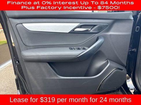 New 2025 VinFast VF 8 Plus image 24