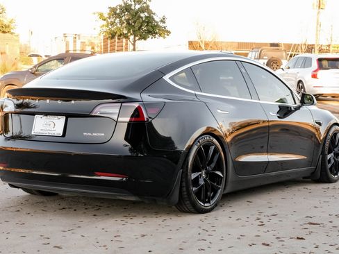 Used 2019 Tesla Model 3 Performance image 9