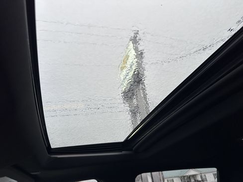 Used 2024 Chevrolet Silverado 3500 High Country image 20