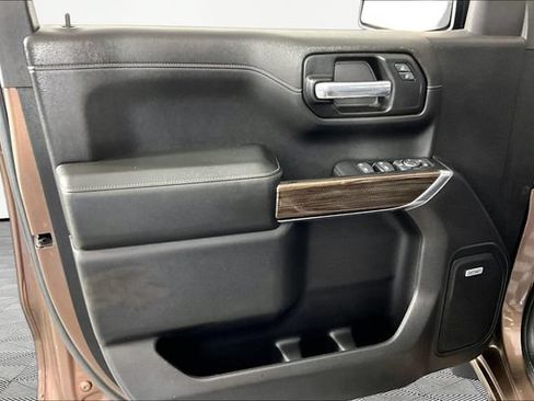 Used 2019 Chevrolet Silverado 1500 RST AWD/4WD image 20