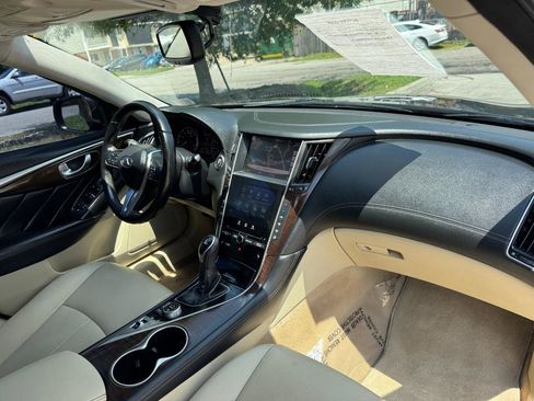 Used 2018 INFINITI Q50 Luxe w/ Essential Package (3.0T Luxe) RWD image 18