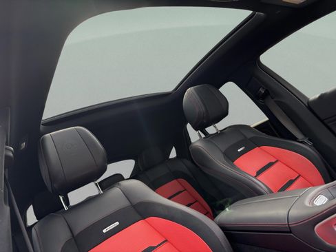 Used 2025 Mercedes-Benz GLE 53 AMG 4MATIC Coupe image 31