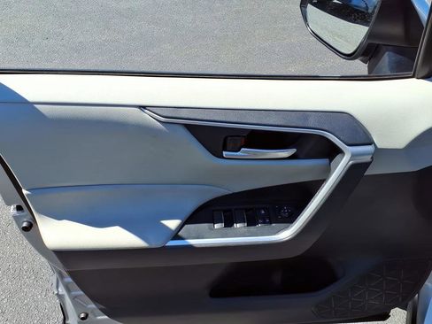 Certified 2024 Toyota RAV4 XLE FWD image 16