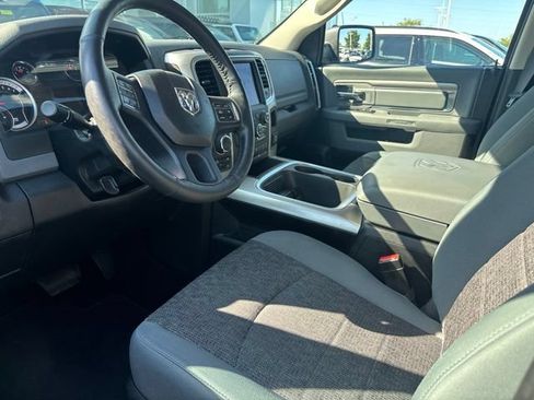 Used 2019 RAM 1500 Big Horn AWD/4WD image 7