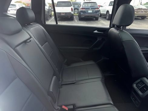 Used 2019 Volkswagen Tiguan S AWD/4WD image 14