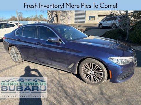 Used 2020 BMW 530i w/ Convenience Package image 2